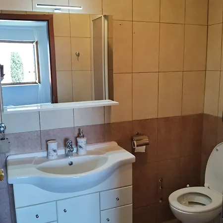 Gostinjska kuća Neva