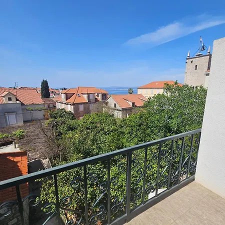 Neva Guest house 3*