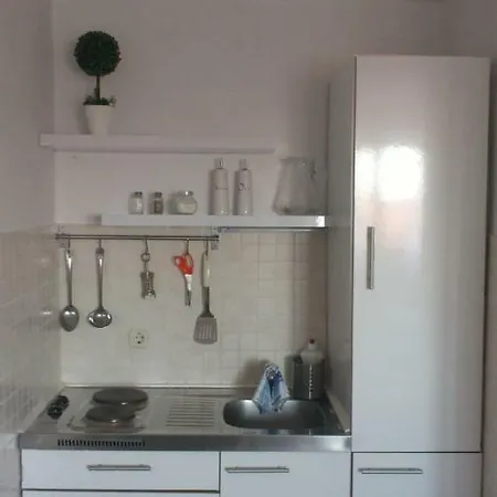 Neva Gasthuis Supetar